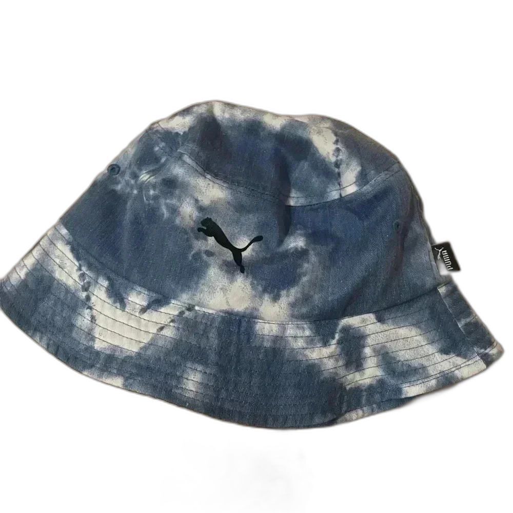 Puma Men's One Size Lt. Blue Tie Dye Bucket Hat